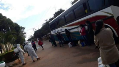 HOY / Tiene covid-19, rompió aislamiento y subió a un bus repleto de pasajeros