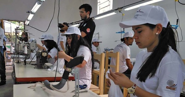 Paraguay necesita desarrollar a sectores económicos, según FMI