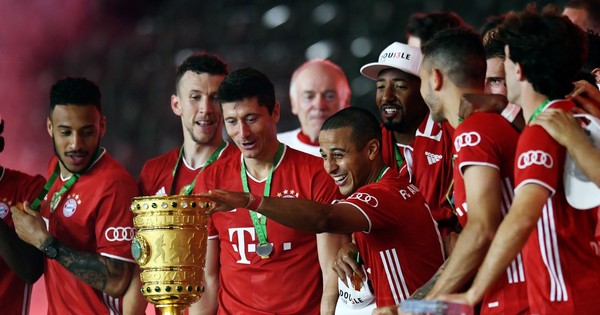 Bayern amplía su gloria