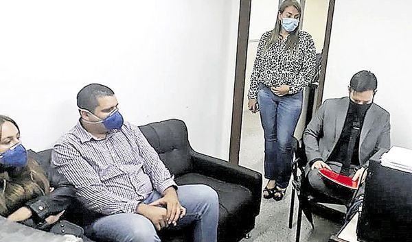 Prisión para implicado en el caso tapabocas - Política - ABC Color