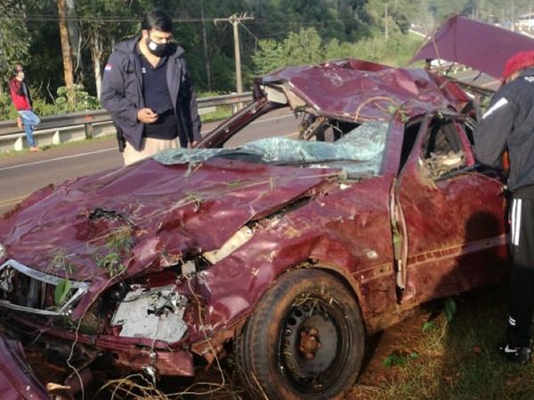 Dos fallecidos y un herido en accidente de tránsito en Itapúa