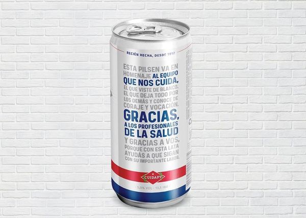 Pilsen rinde homenaje a los profesionales de la salud