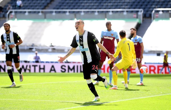 Miguel Almirón anota en el empate de Newcastle