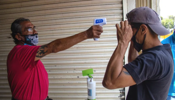 HOY / Termómetro infrarrojo: no mata neuronas y debe medirse en la frente