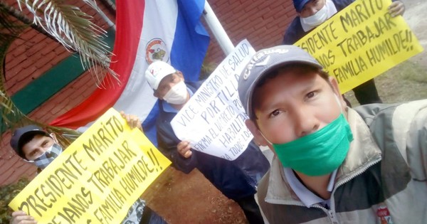 Asociación de caddies del Asunción Golf Club se manifestó exigiendo volver a trabajar