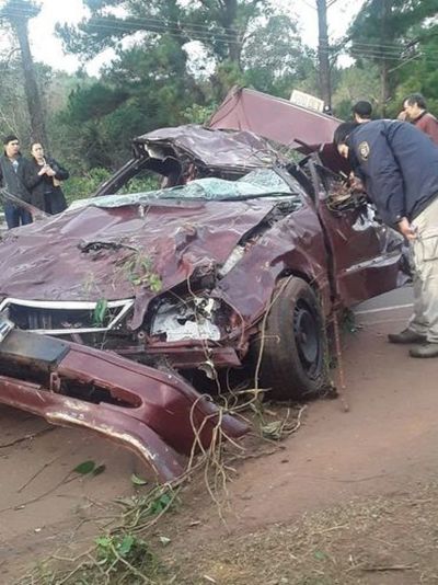 Dos muertos en accidente rutero en Obligado