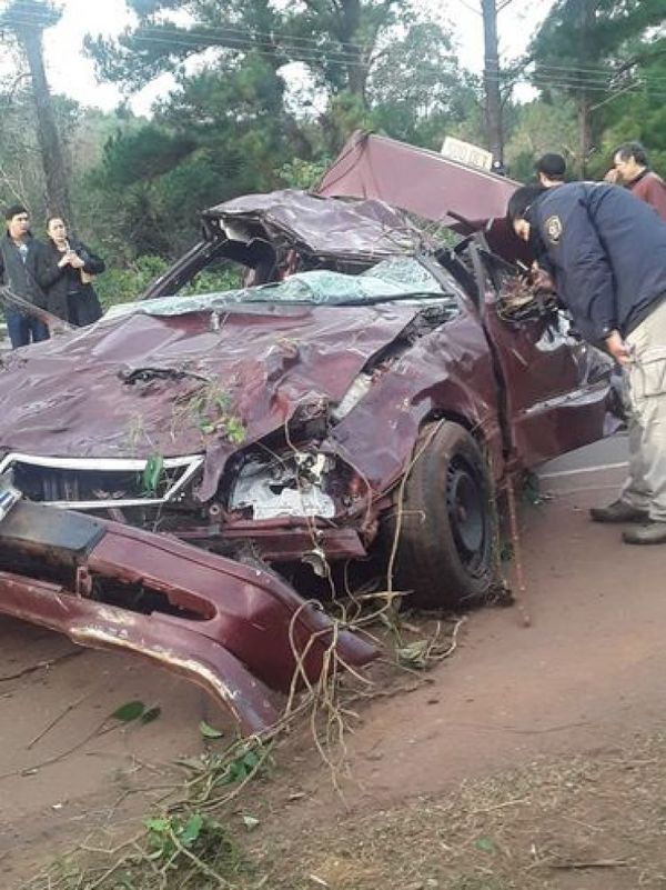Dos muertos en accidente rutero en Obligado