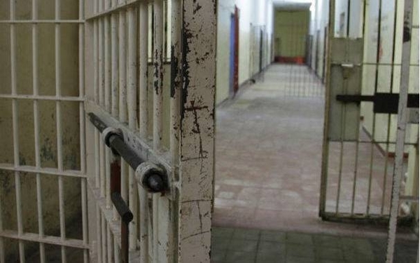 HOY / Brasil: más de 30 presos se fugan de una cárcel en Foz de Iguazú