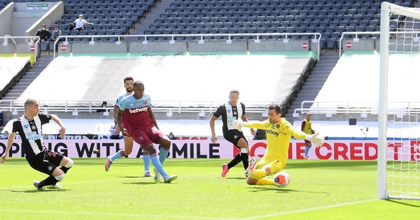 Almirón goza con goles