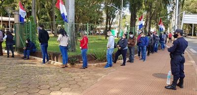 Buscan evitar tediosas filas con habilitación de pagos de impuestos por Internet en CDE