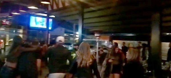 Susto por tiroteo entre brasileños en Capitao Bar en Ciudad del Este – Diario TNPRESS