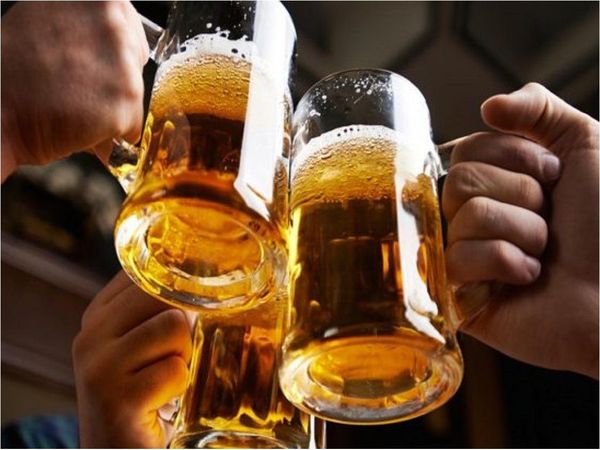 Covid-19: Consumo de bebidas alcohólicas puede representar un riesgo para contagios