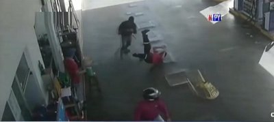 Así atacan motochorros a plena luz del día en Luque | Noticias Paraguay