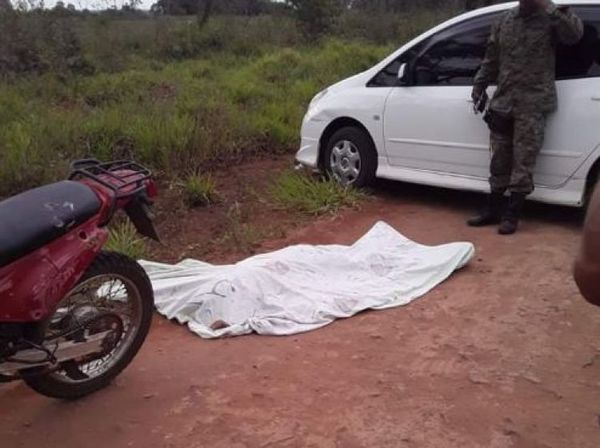 Motociclista perdió la vida tras caer de su biciclo