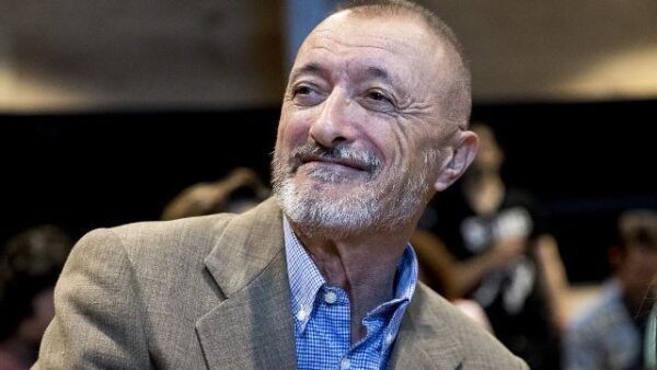 Arturo Pérez-Reverte lanzará su última novela