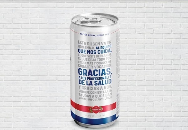 Lanzan edición limitada de cerveza en homenaje y apoyo al personal de salud