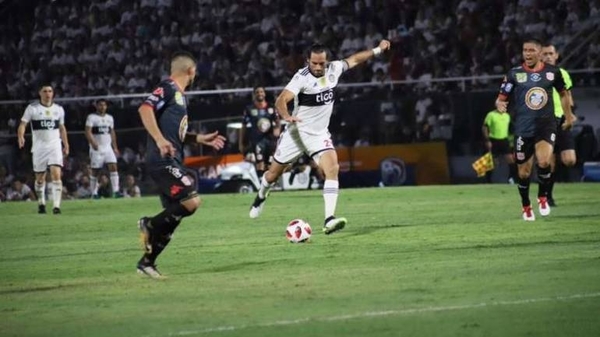 HOY / Olimpia y San Lorenzo jugarán dos amistosos