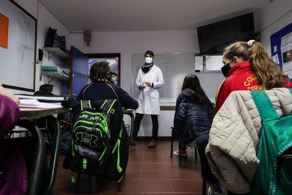 Uruguay, el primer país de Latinoamérica que retorna a clases presenciales - Mundo - ABC Color