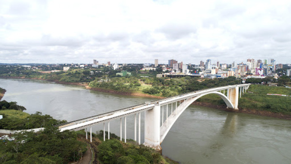 Alerta máxima en la frontera tras fuga de miembros del PCC de una cárcel provisoria del Brasil » Ñanduti