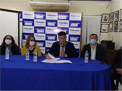 PLRA ratifica rechazo al juramento de Cartes ante reclamo de cartistas