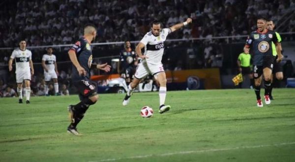 Olimpia y San Lorenzo jugarán dos amistosos