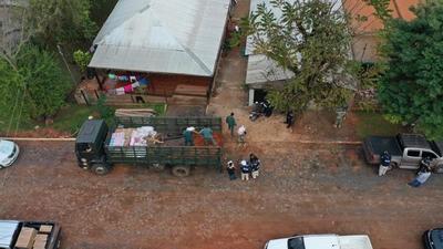 En allanamientos simultáneos, incautan toneladas de productos de contrabando