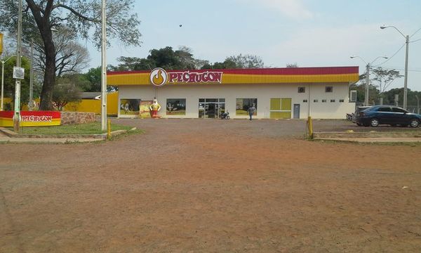 Aprehenden a cuatro sospechosos del asalto a un local de venta de pollos en Capiatá » Ñanduti