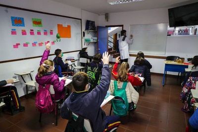 URUGUAY, EL PRIMER PAÍS DE LATINOAMÉRICA QUE RETORNA A CLASES PRESENCIALES