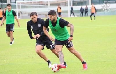 APF confirmó amistosos en la semana previa al retorno del torneo local