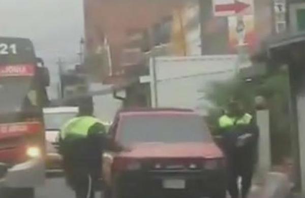 Denuncian agresión a Policía Municipal de Tránsito - C9N