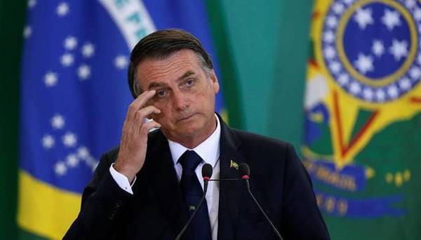 Bolsonaro con síntomas de la “gripezinha” - El Trueno