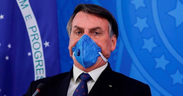Sospechan que Bolsonaro se infectó con covid-19