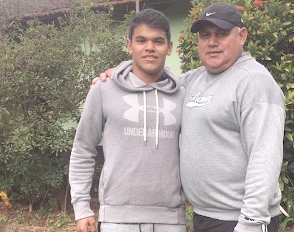 “PAPÁ, ACUMPLÍMA LA CHE SUEÑO” | Crónica