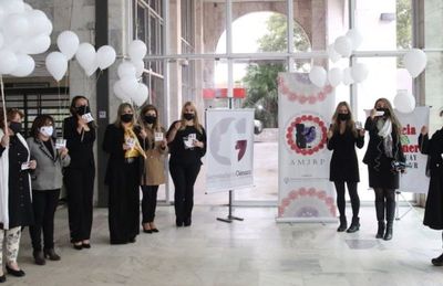 Homenaje póstumo a jueza Mereles - Judiciales y Policiales - ABC Color