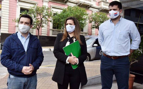 Urgen respuestas sobre investigaciones de corrupción en pandemia – Prensa 5