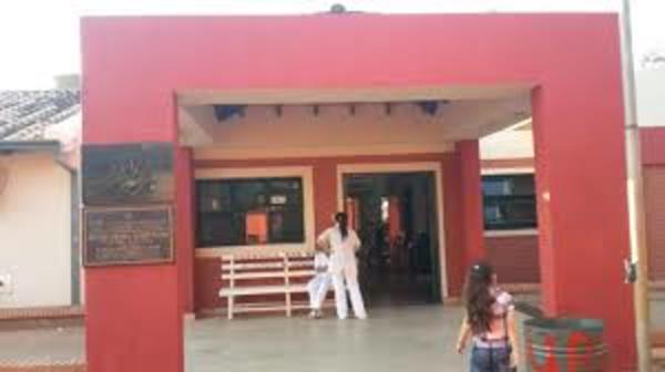 Miembros del Consejo de Salud del centro hospitalario de Repatriación se manifiestan exigiendo ser contratados » Ñanduti
