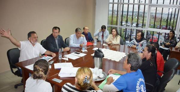 Piden a Diputados rechazar proyecto que busca expropiar tierras de Copaco en Luque - ADN Paraguayo