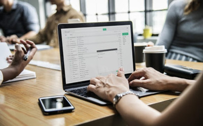 No corresponde el maltrato verbal ni escrito a los trabajadores, según especialista en empleo