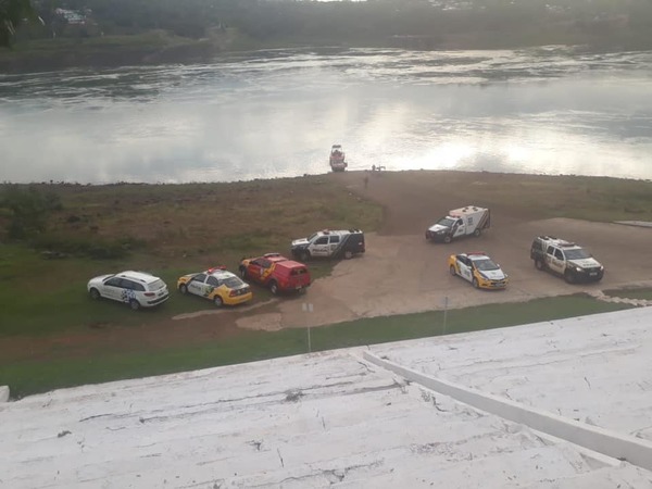 Hallan cuerpo de joven ahogado en el río Paraná