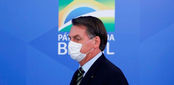 Bolsonaro confirmó que dio positivo a la prueba de Covid