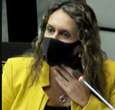 Vallejo apunta a sus colegas sobre elevar pena a corruptos: “Vamos a ver ahora cuál es la excusa”