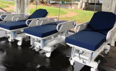 Salud recibe 120 camas para equipar hospitales