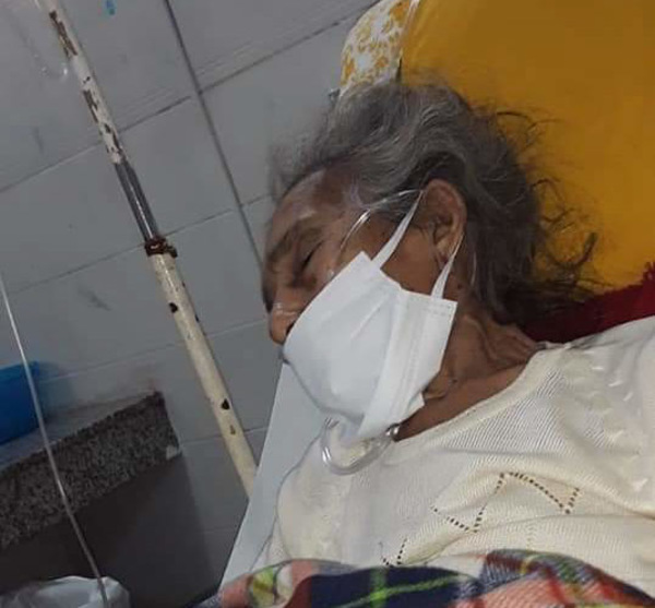 Anciana concepcionera esta hospitalizada y necesita de sus parientes