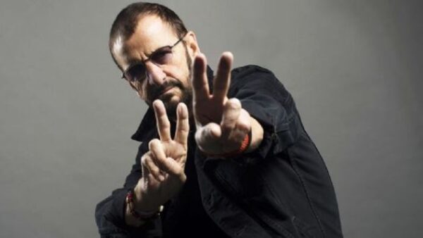 Ya comenzó la transmisión en vivo de Ringo Starr