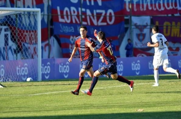 HOY / El Ciclón es campeón en su centenario