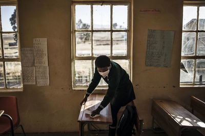 El coronavirus amenaza la alimentación de los niños en Sudáfrica - Mundo - ABC Color