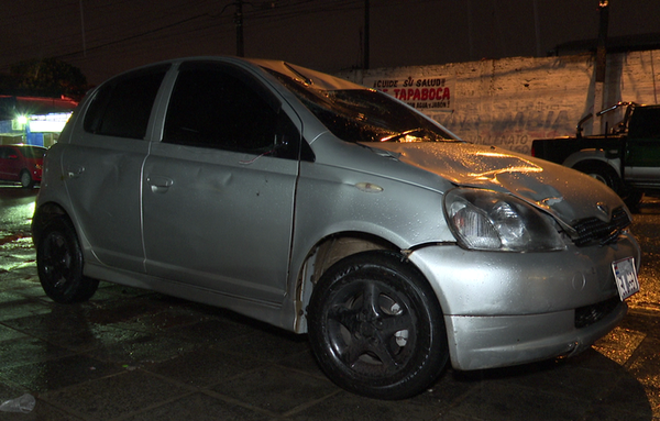 Caballo suelto provocó dos accidentes sobre Acceso Sur