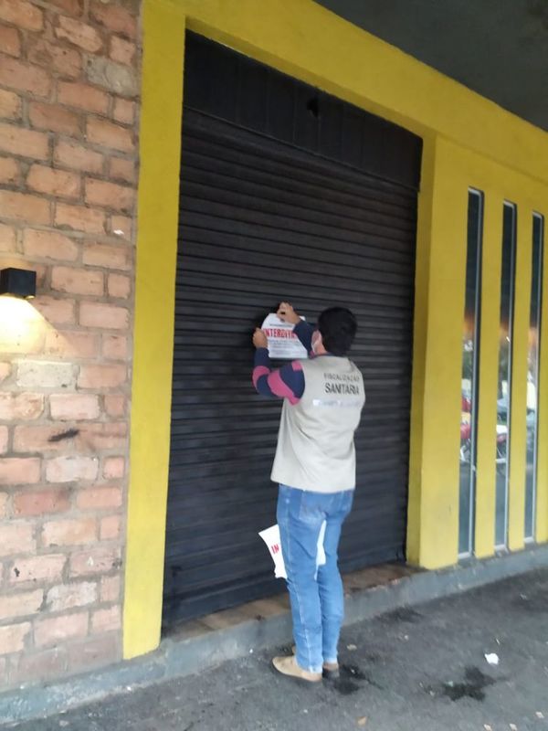 En Ponta Porã cierran conocido bar por no respetar toque de queda