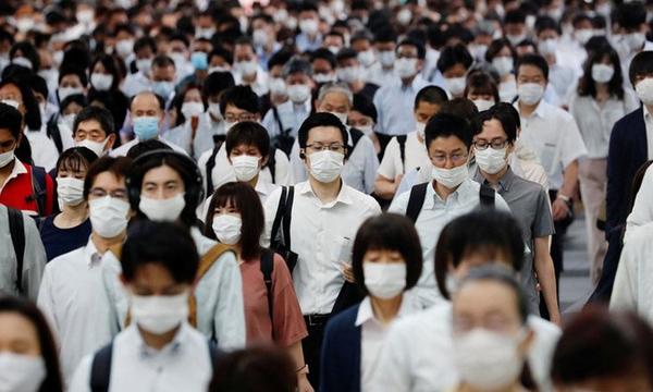 Japón lanzó una “mascarilla inteligente” y descartará las fabricadas en China – Prensa 5
