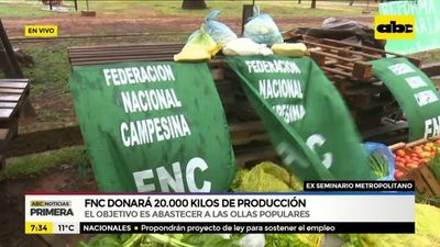 Federación Nacional Campesina dona alimentos para ollas populares - ABC Noticias - ABC Color